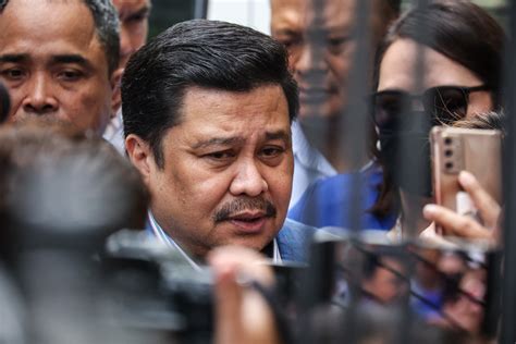 Estrada: Jueteng bribery charges a ‘hatchet job’ by my rivals.